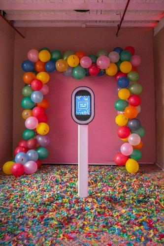 mobile - carousel-hero-element image-1
